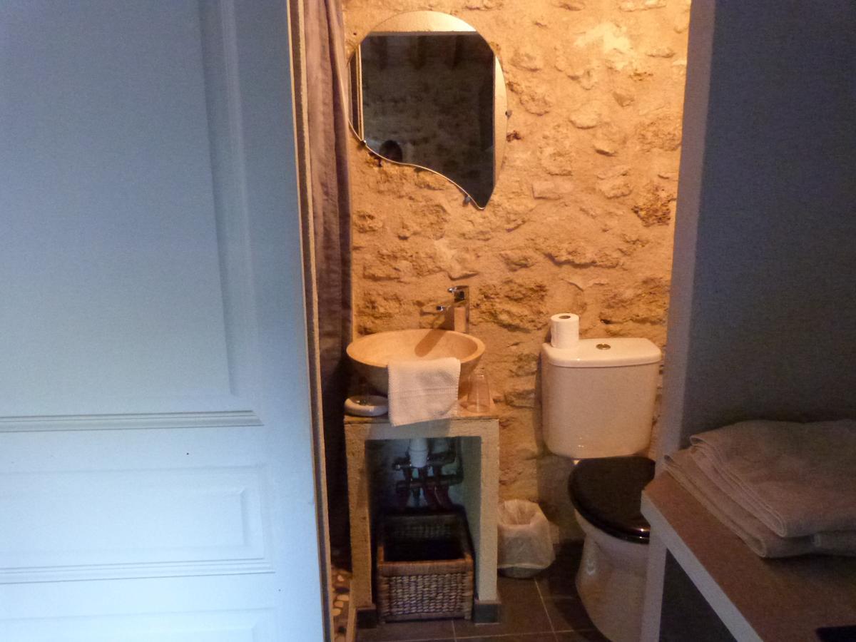 Petit Studio Le Pigeonnier A 5 Mn De Lourmarin Puyvert المظهر الخارجي الصورة